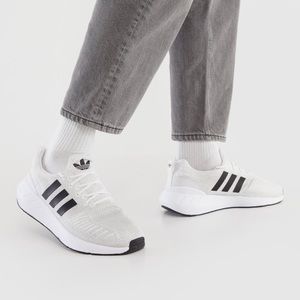 adidas gazelle silver green womens adidas Men's Swift Run Shoes